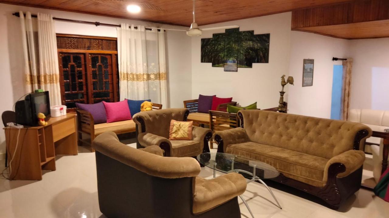 Healand Holiday Bungalow And Restaurant เดนิยายา ภายนอก รูปภาพ