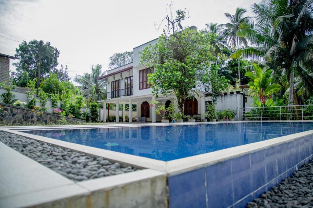 Healand Holiday Bungalow And Restaurant เดนิยายา ภายนอก รูปภาพ